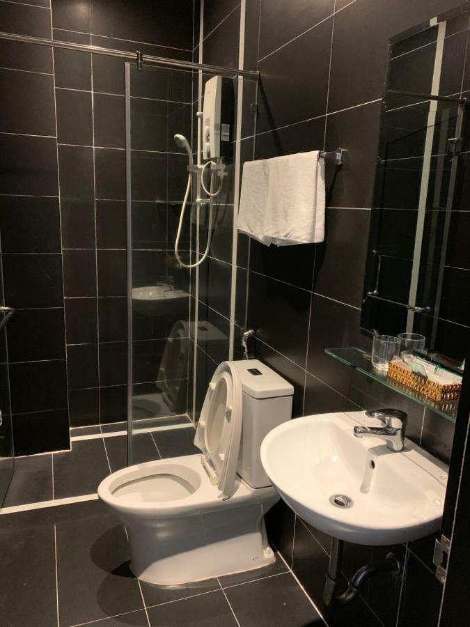 Gia Huyen Hotel Bandar Ho Chi Minh Luaran gambar